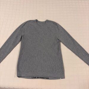 Lululemon Men's Alpine Air Knit Sweater 100% Merino Wool Light Gray Large